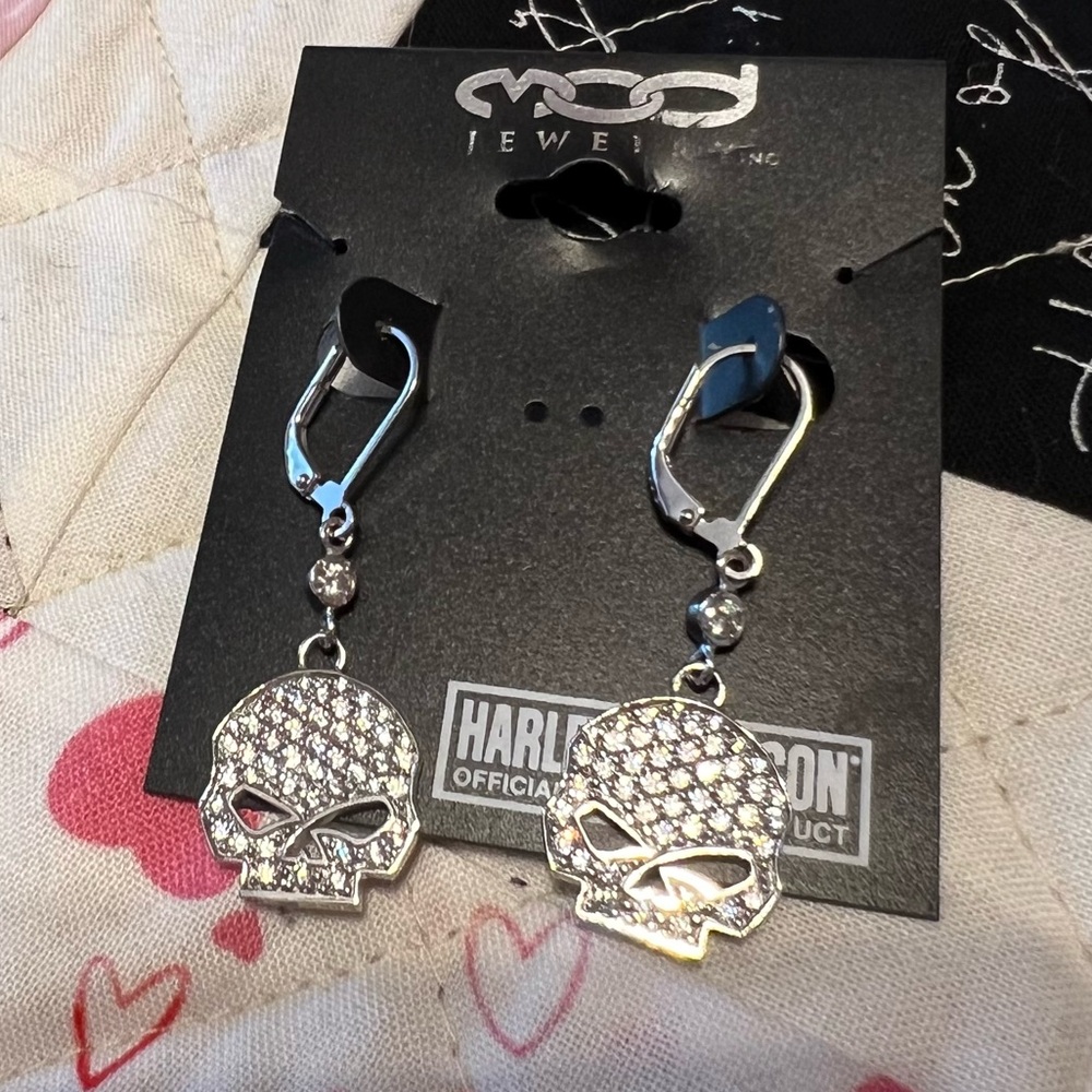 Harley-Davidson® Women's Earrings, Bling Willie G Skull Dangles, MOD 925 Silver